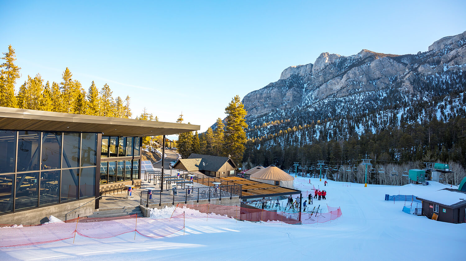 Las Vegas Ski and Snowboard Resort Ski Resort Guide