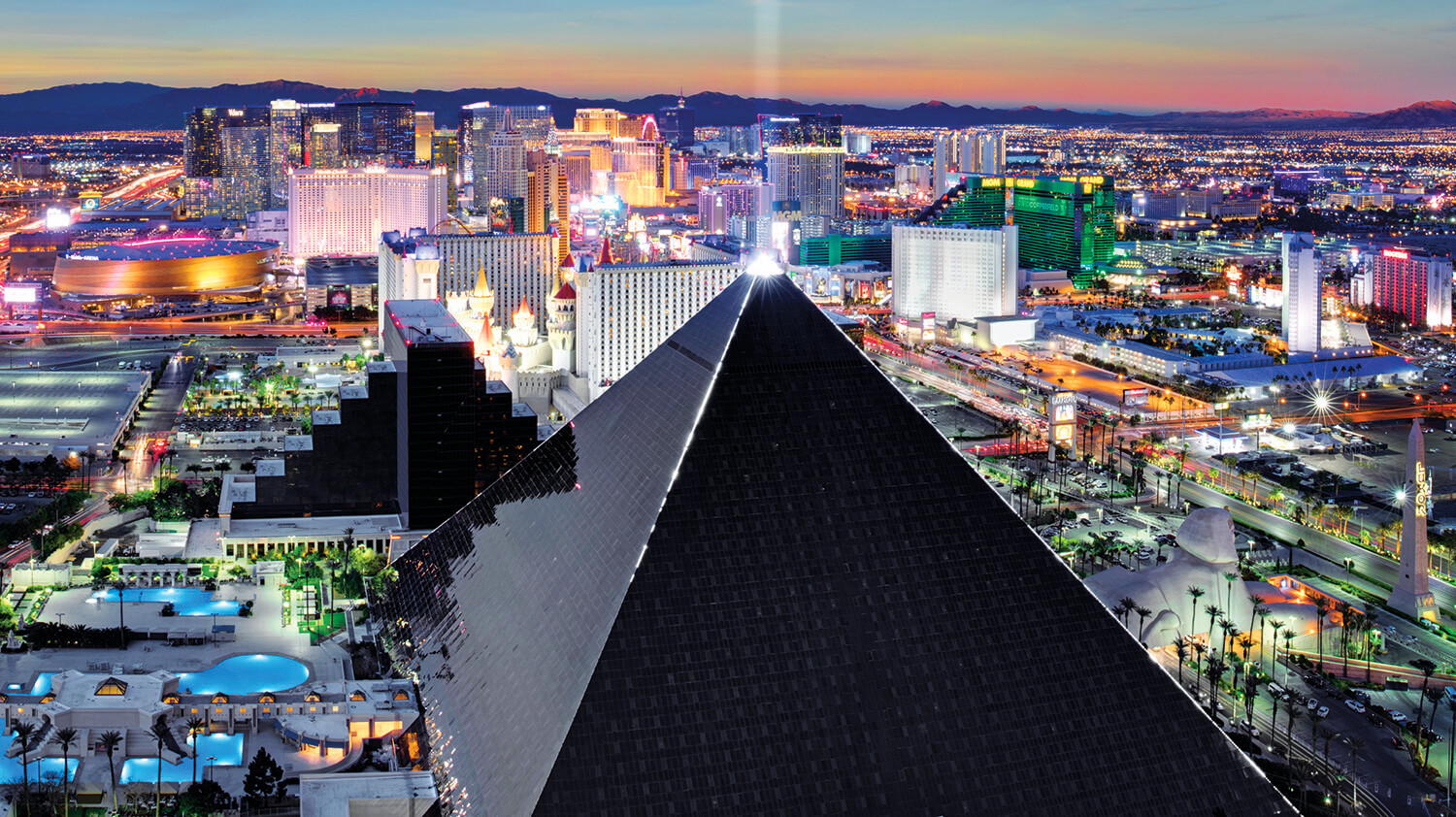 luxor hotel and casino las vegas deal