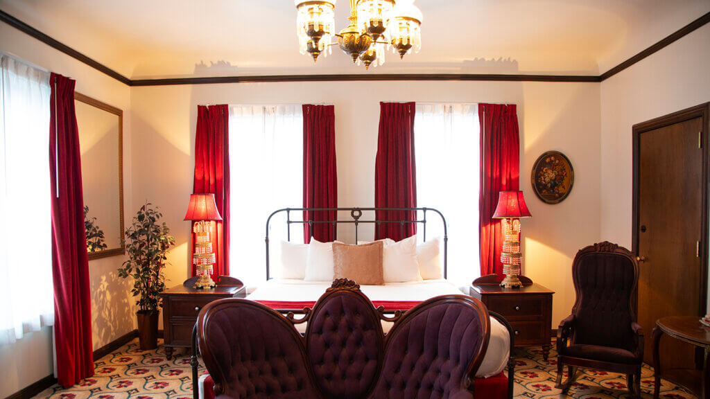 room at the mizpah hotel