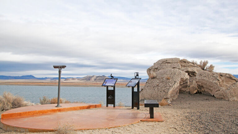 pyramid lake views