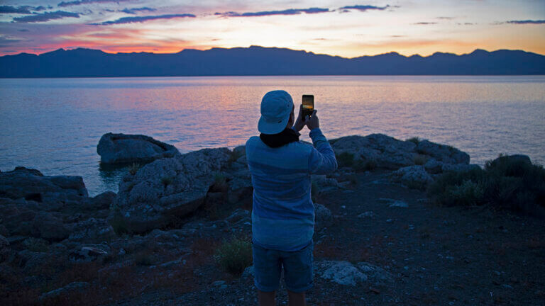 pyramid lake sunset