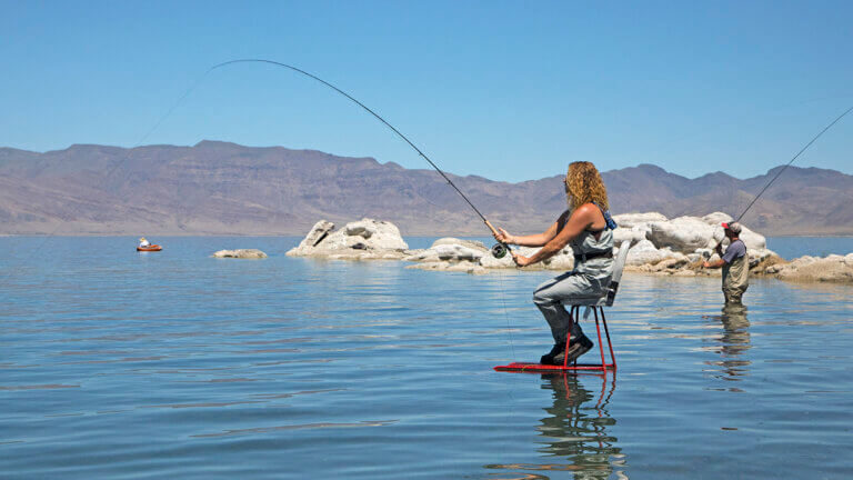 pyramid lake fishing