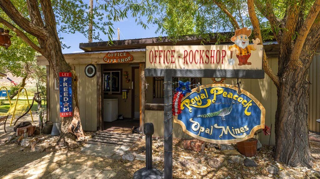 royal peacock opal mines office in denio nevada