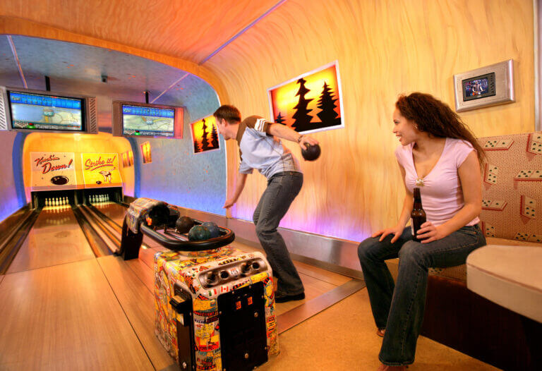 Silverton bowling alley