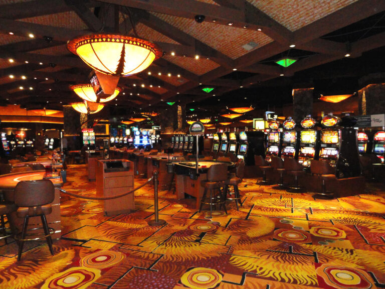 silverton casino restaurants