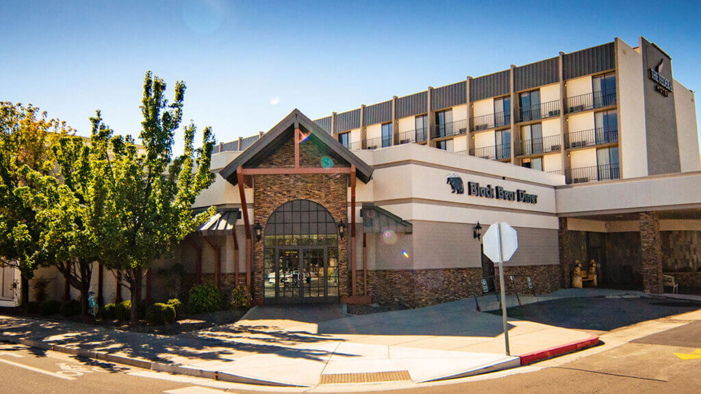 outside the federal hotel and max casino in carson city nevada