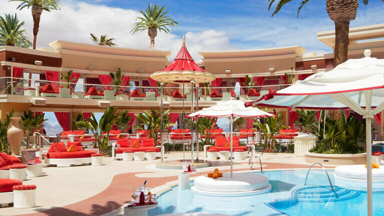 wynn las vegas pool