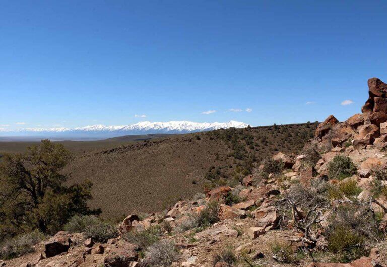 mountain range landscape at toiyabe crest