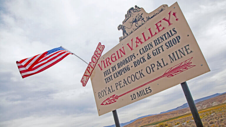 opal mining in nevada