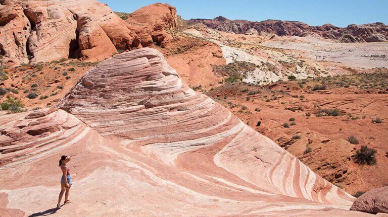 woman hiking at valley of fire state park