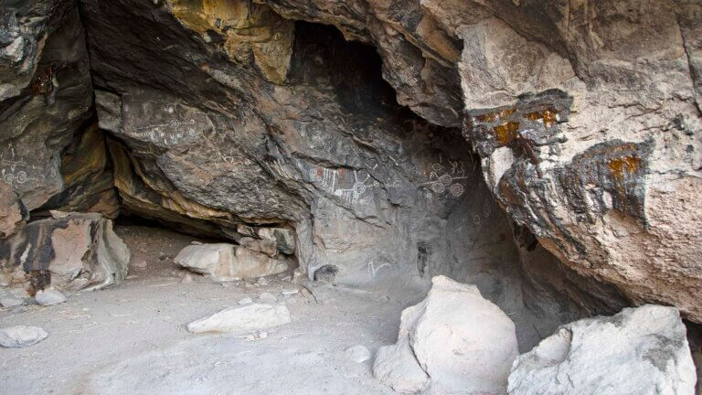 toquima cave walls