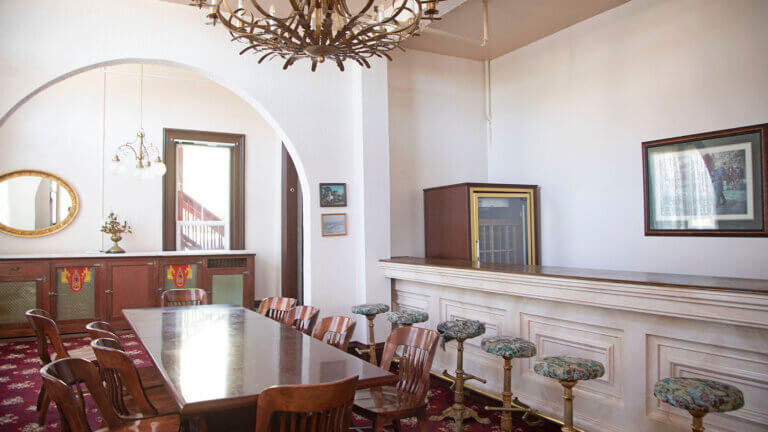 dining area at the jackson house hotel and tea room