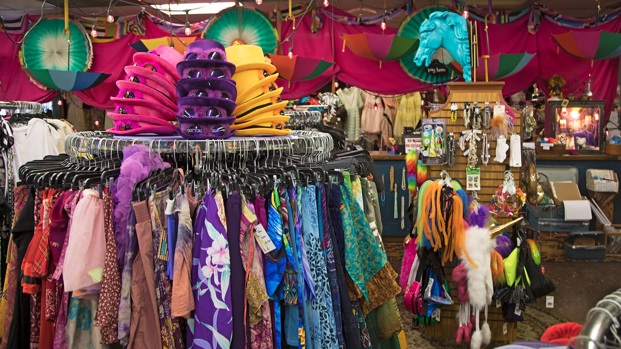 Junkee Clothing Exchange Junkee Reno Vintage & Antiques