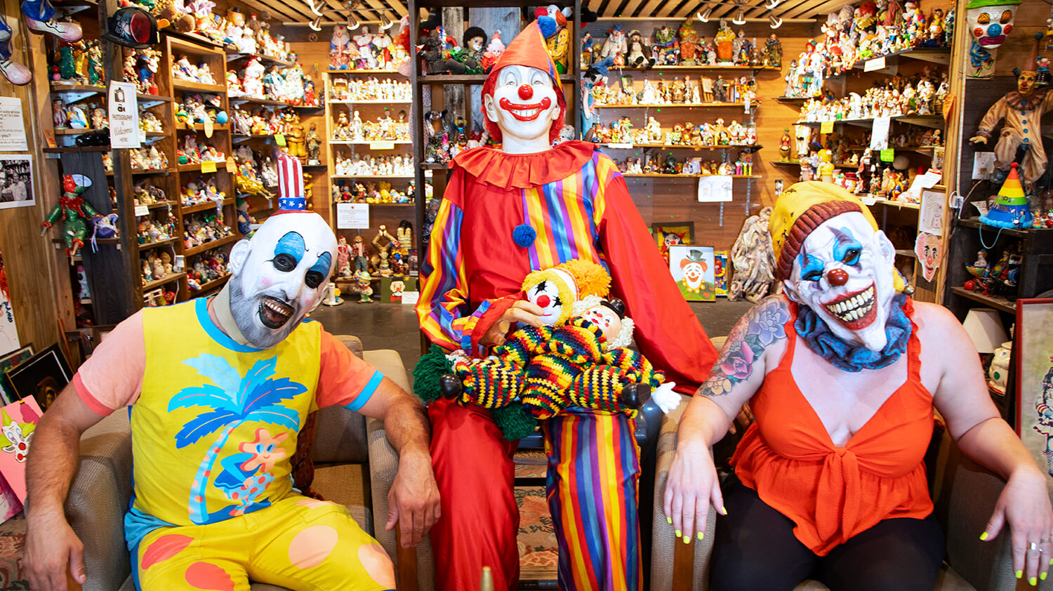 Weird Clowns in Nevada Store