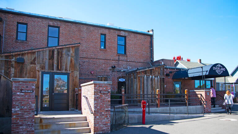 overland restaurant & pub building