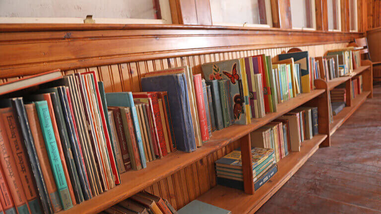 library elgin schoolhouse