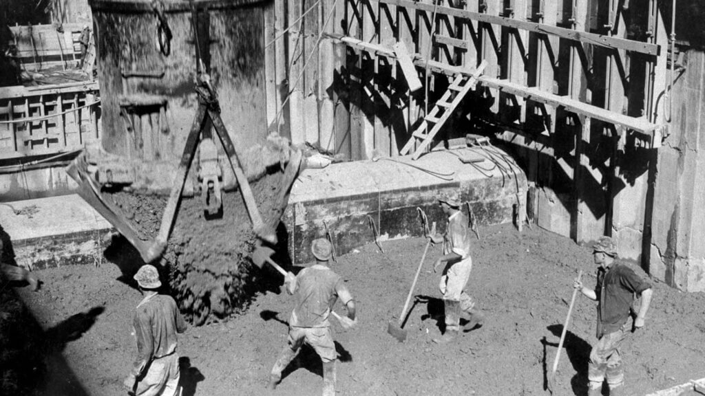 hoover dam workers