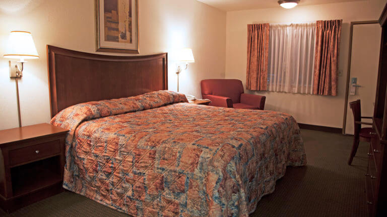 hotel room bed at death valley inn