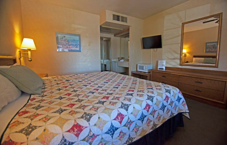 guest room at el rancho boulder motel