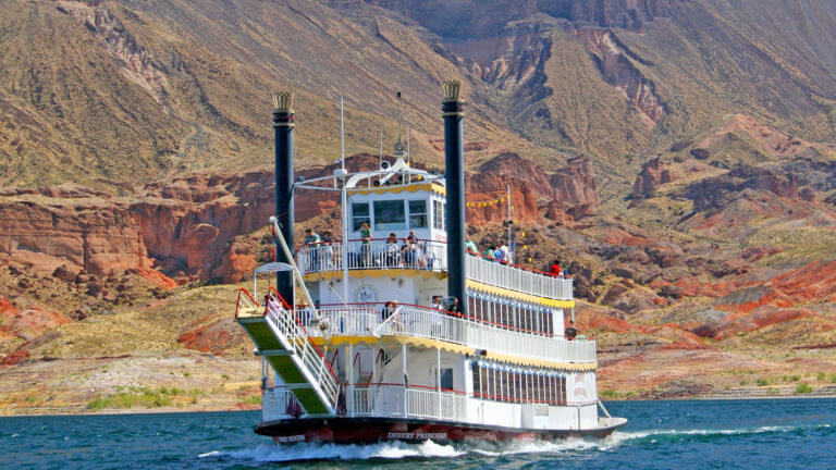 paddle wheel cruise boat on lake mead