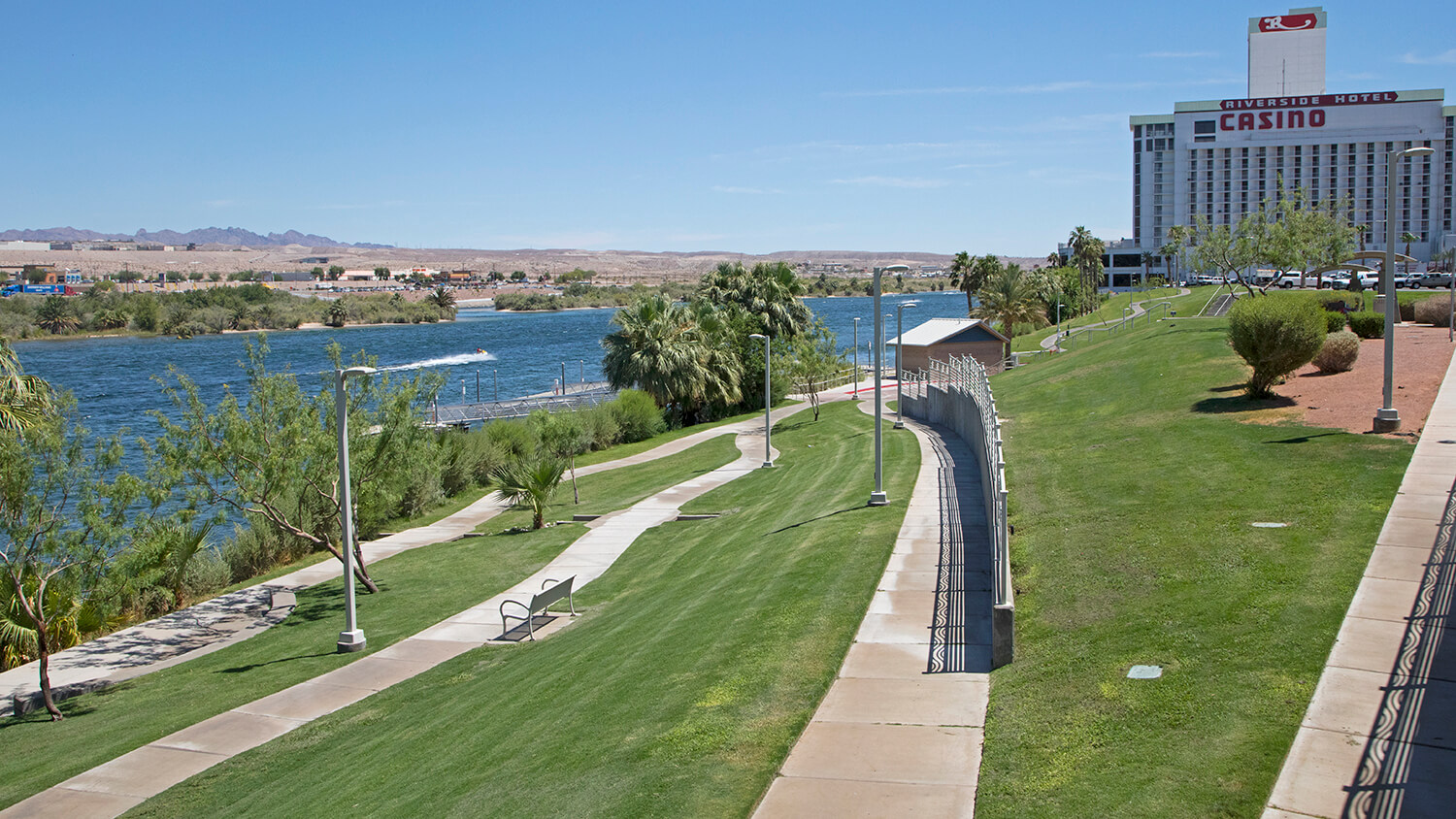 don laughlin riverside casino new pool