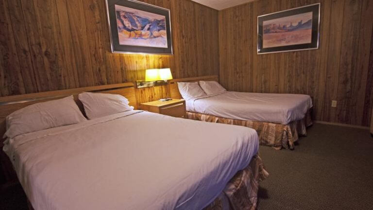 two bed room at atomic inn