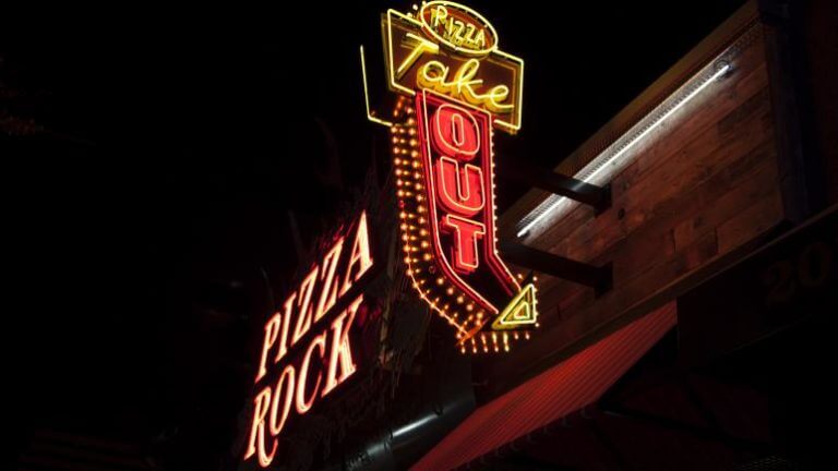 pizza rock downtown grand las vegas hotel