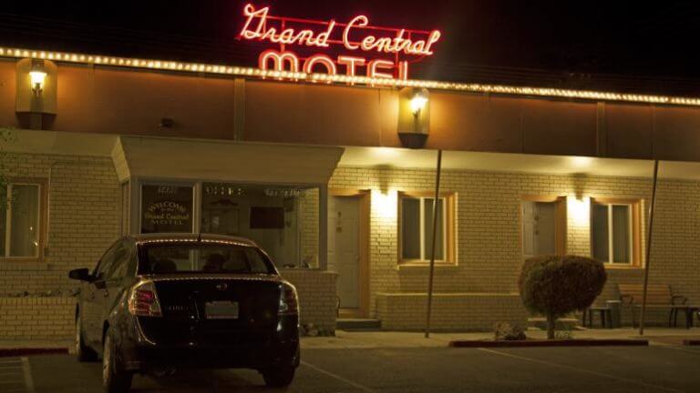 Grand Central Motel at night