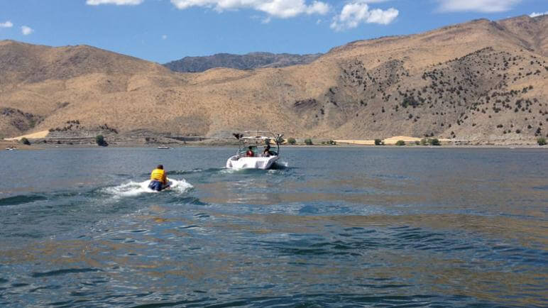 watersports on topaz lake