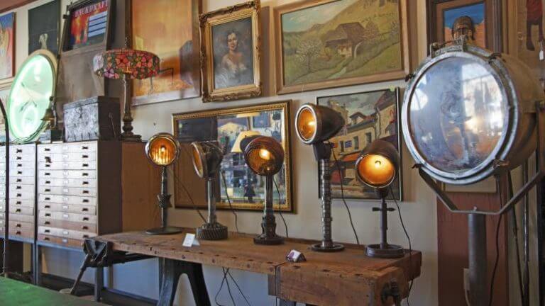 Medusa’s Antiques Lights