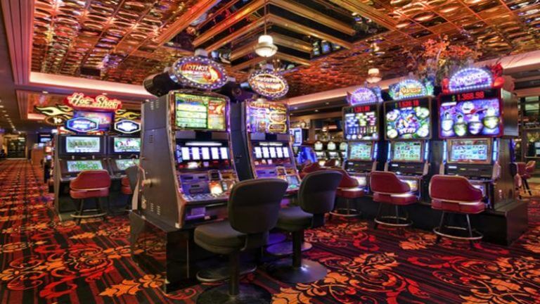 slot machines at the maverick hotel & casino
