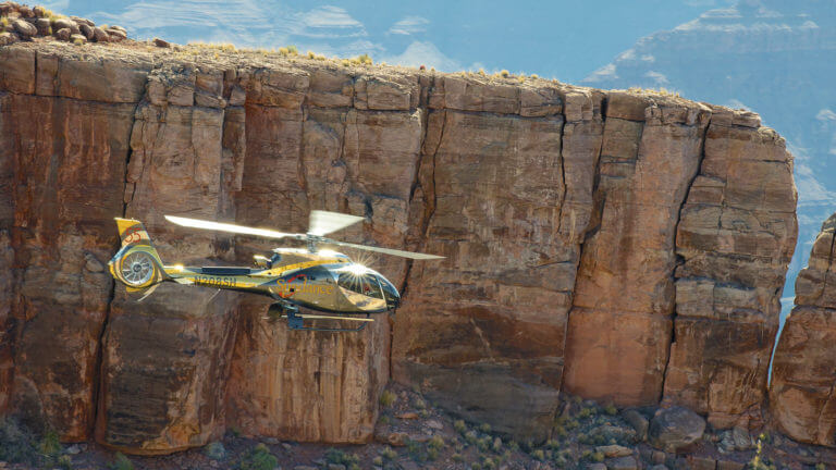 canyon tour on Sundance Helicopters