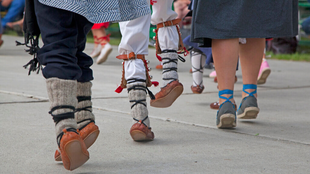 basque dancers