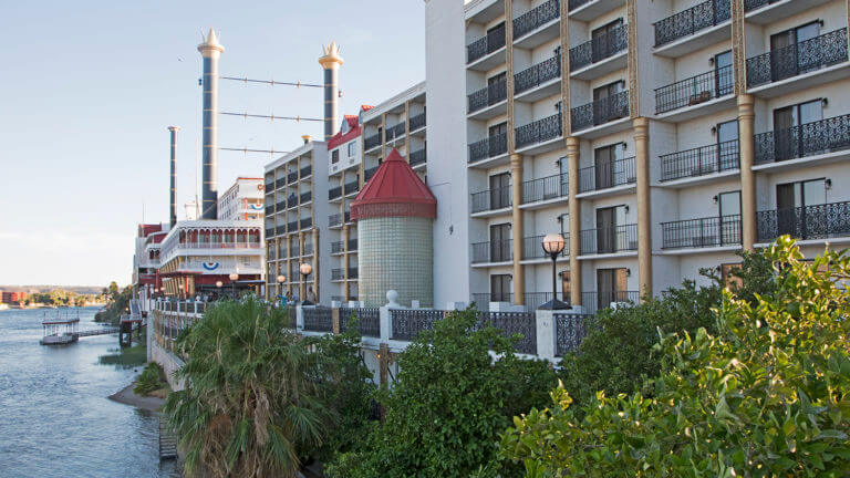 apartments at laughlin riverwalk