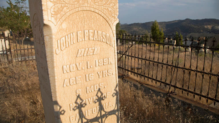 headstone at Silver Terrace Cemetery