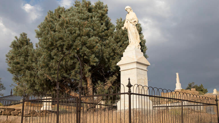 statue at silver terrace cemetery