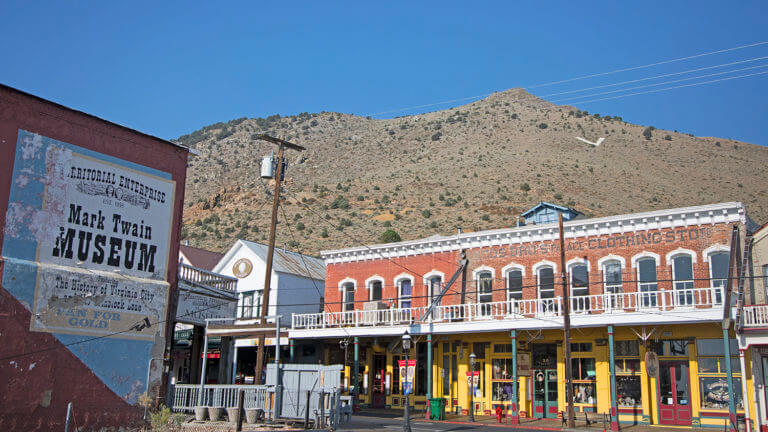 building with mark twain museum sign