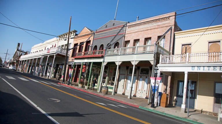 building along virginia city street