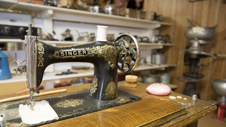 sewing machine