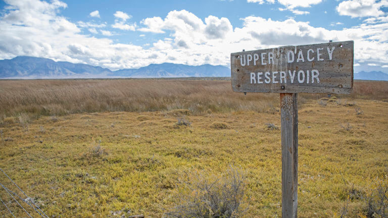 Reservoir sign