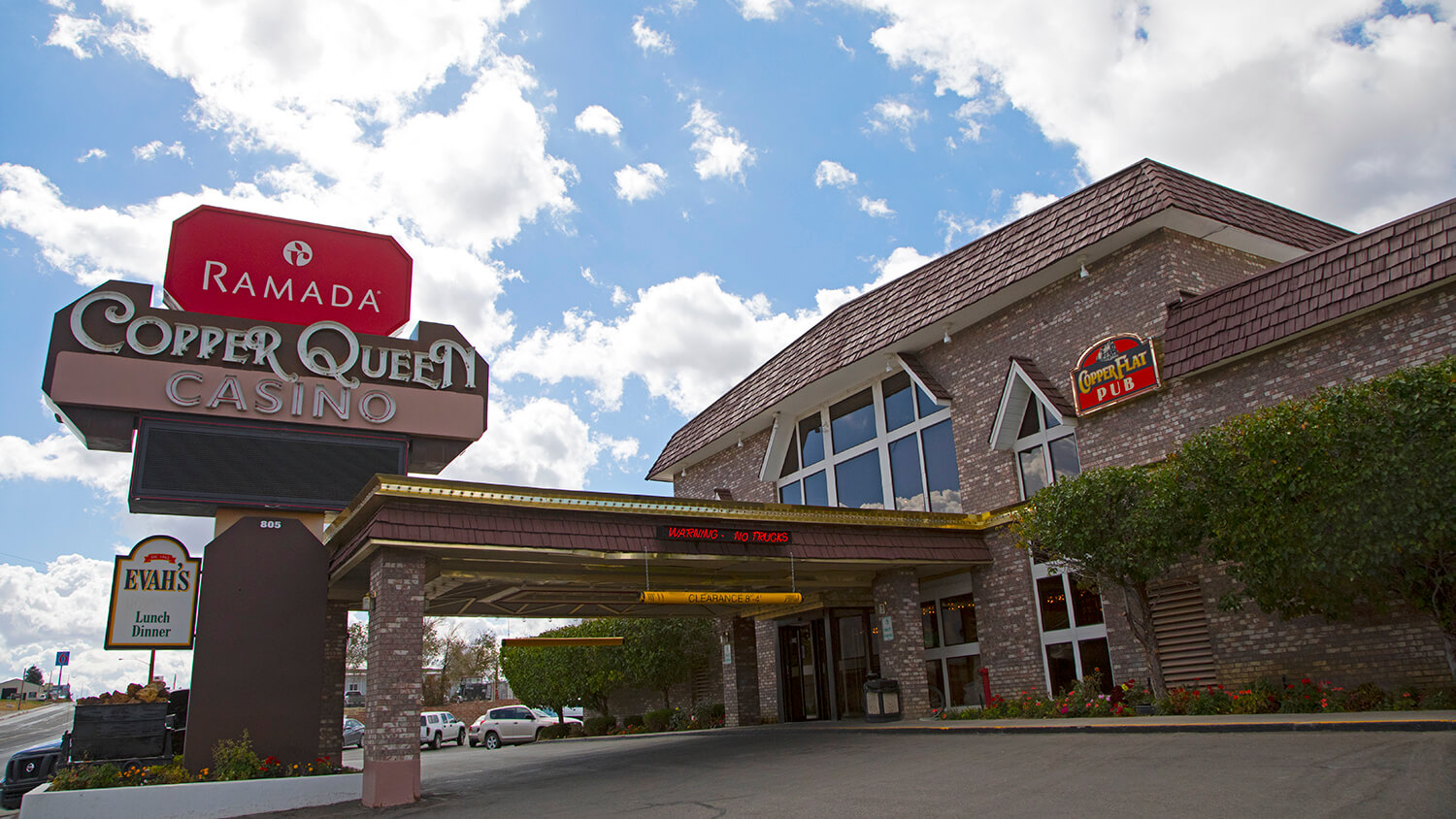 ramada inn and copper queen casino