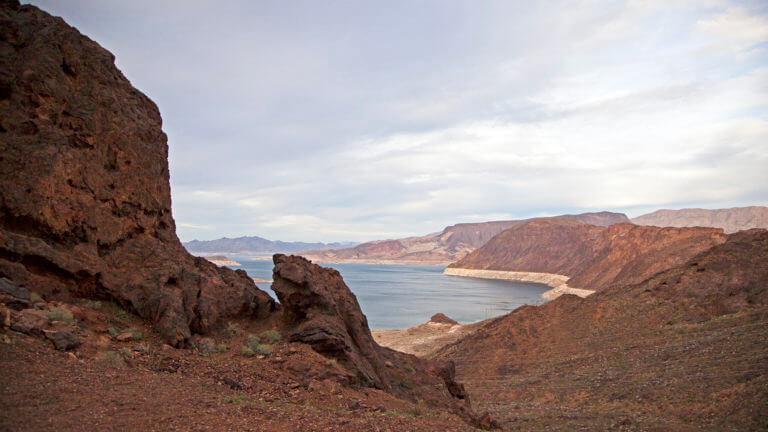 over look at lake mead national recreation area