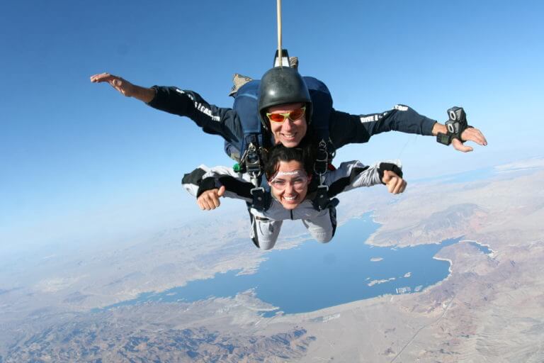 tandem skydivers in las vegas