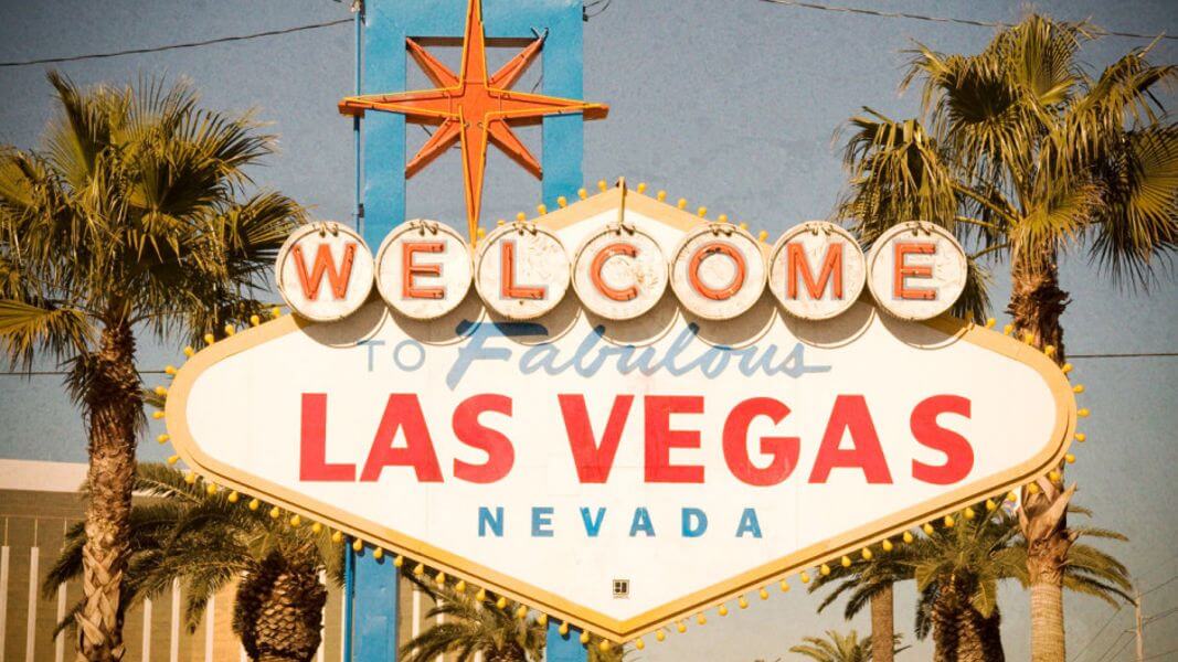 Vintage Vegas: A Retro Travel Guide To Sin City