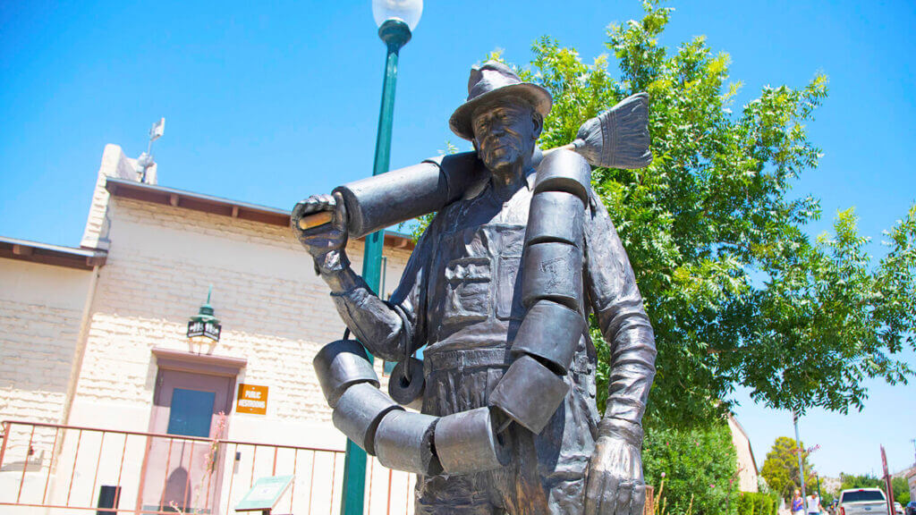 statue of the toilet paper hero of hoover dam