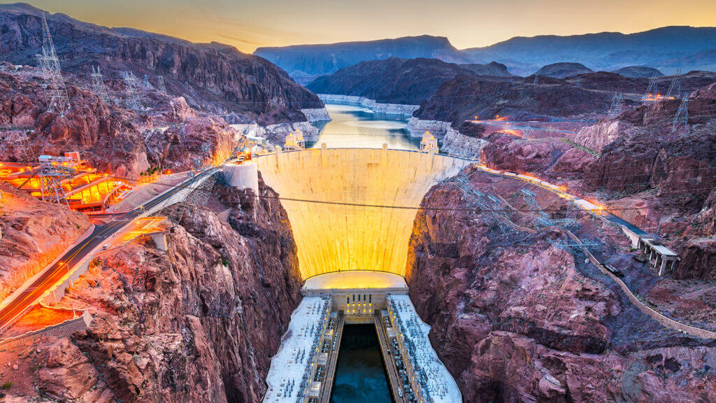 view of the hoover dam at dusk