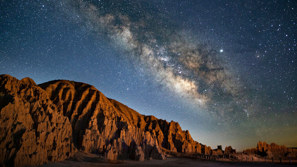 cathedral gorge stars at night