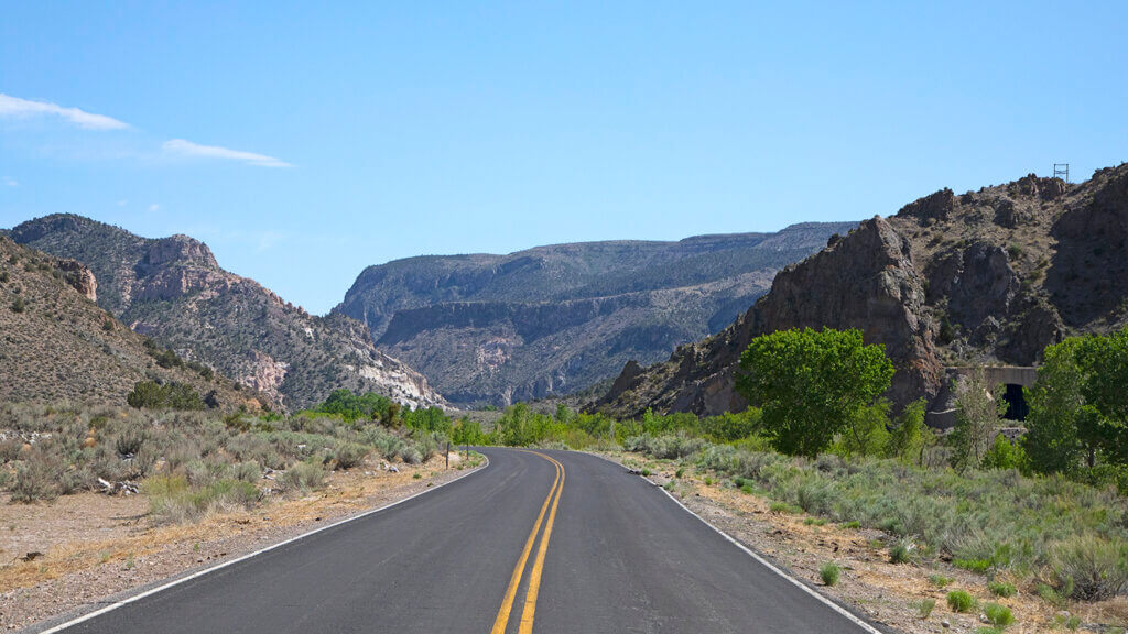 scenic road at rainbow canyon