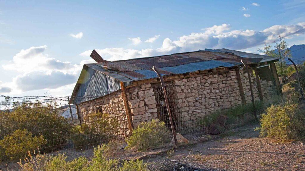 campbell stone cabin in goodsprings nevada