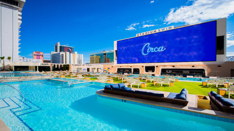circa resort & casino pool